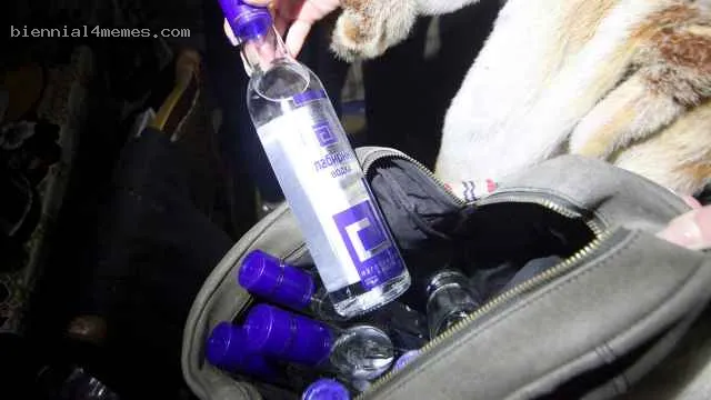 
								В одном из самых пьющих регионов России запретят продавать алкоголь больше двух часов в день			