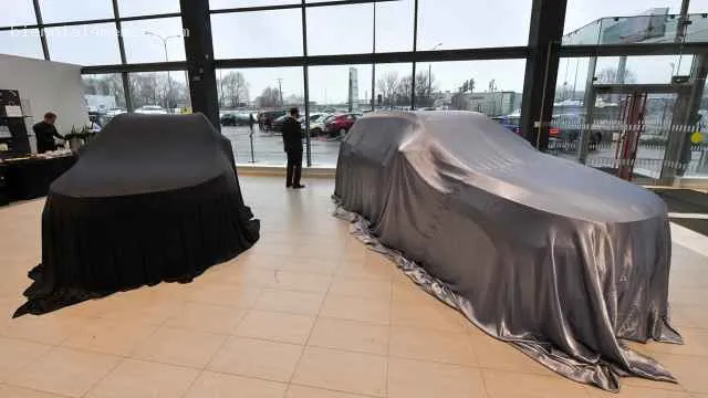 Автодилеры призвали готовиться к взлету цен на машины на 50%