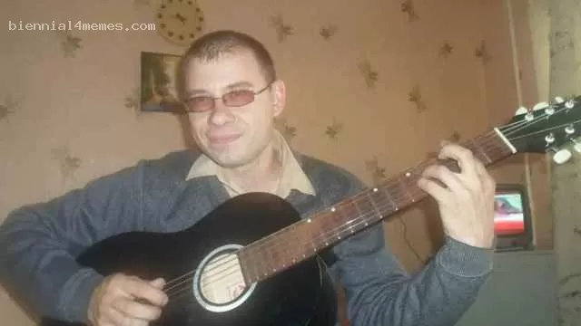 Критиковавший военных чиновник выпал из окна в Хабаровском крае