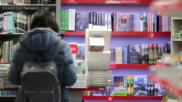 В России сотнями стали закрываться книжные магазины
