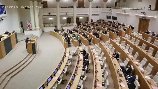 Парламент Грузии распространил действие закона об иноагентах на физлиц