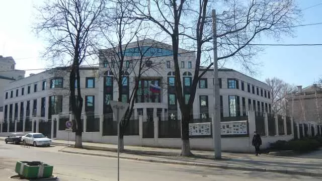 Молдова вслед за Азербайджаном решила закрыть «Русский дом»