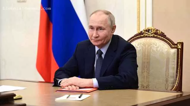 Путин отказался публично извиняться за подбитый над Грозным азербайджанский самолет