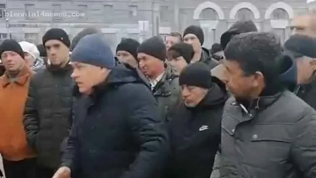 
								Жители Суджи вышли на митинг в Курске и 			