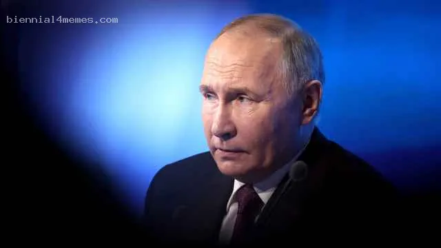 
								Путин потребовал от спецслужб объяснить, почему они проворонили наступление оппозиции в Сирии			