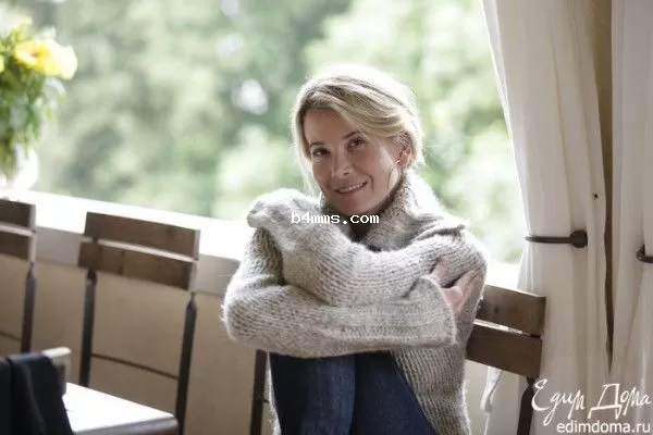 Юлия Высоцкая