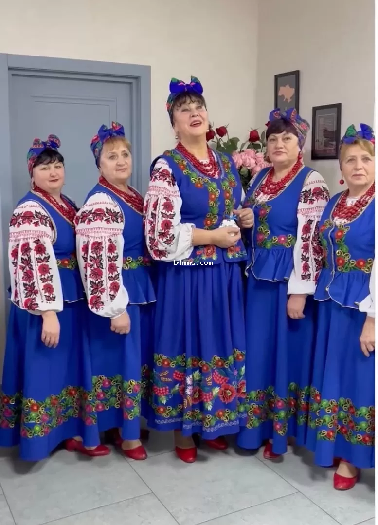 Звезда Лисапетного батальйона сделала процедуры для лица