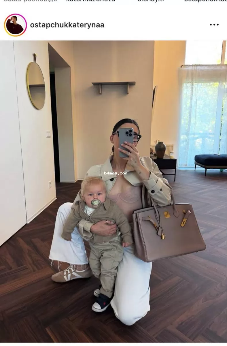 Остапчук с сумкой от Hermes 