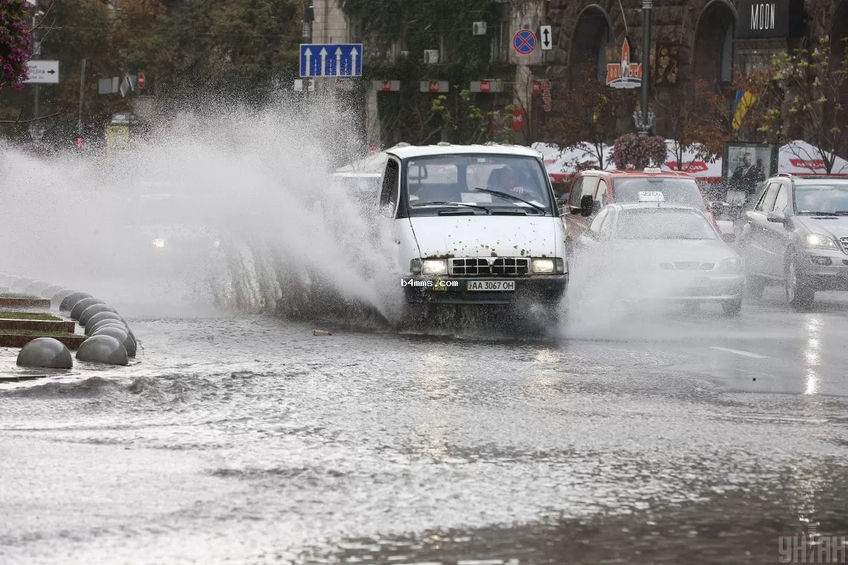 Ожидаются сильные дожди и похолодание до +2: названы регионы, где будет холодно