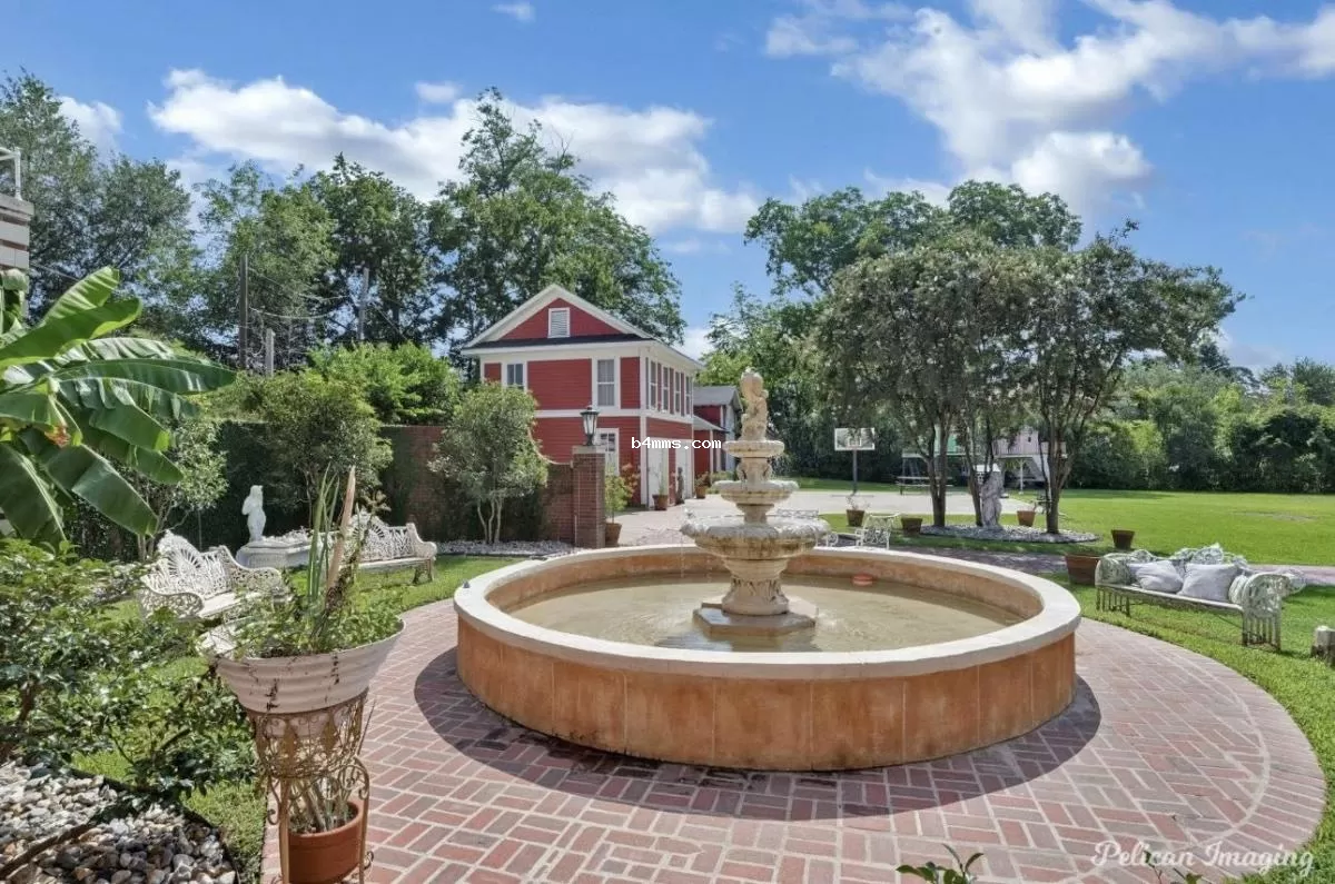 Дом Оксаны Баюл