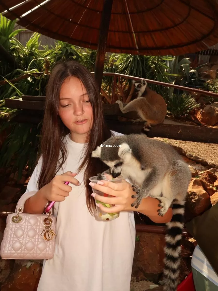 Алла-Виктория