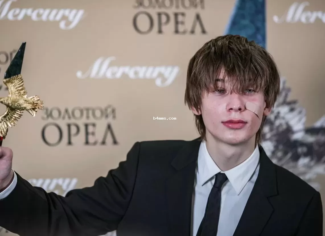 Как выглядит сын Высоцкой и Кончаловского