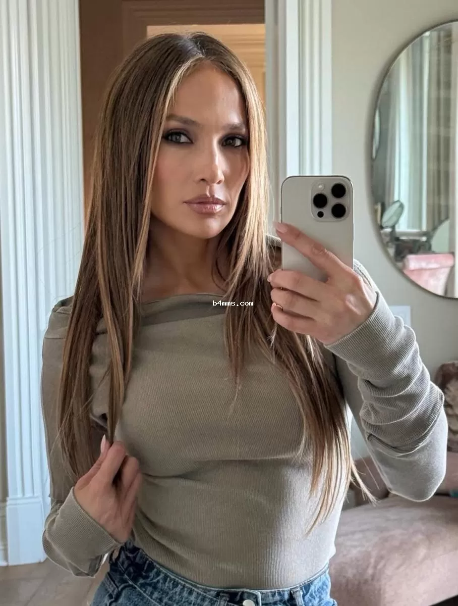 Дженнифер Лопес