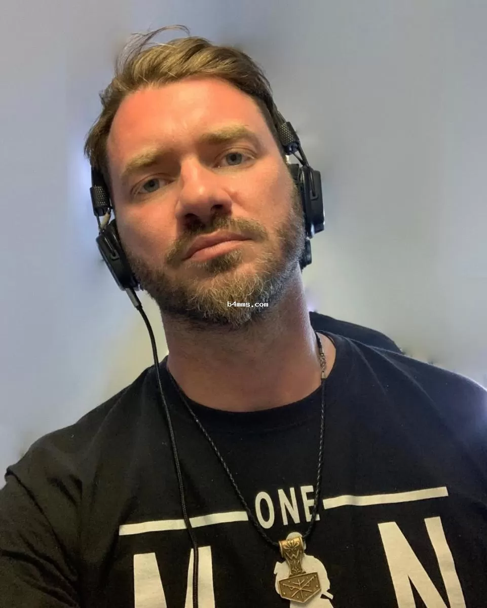 Дмитрий Дикусар