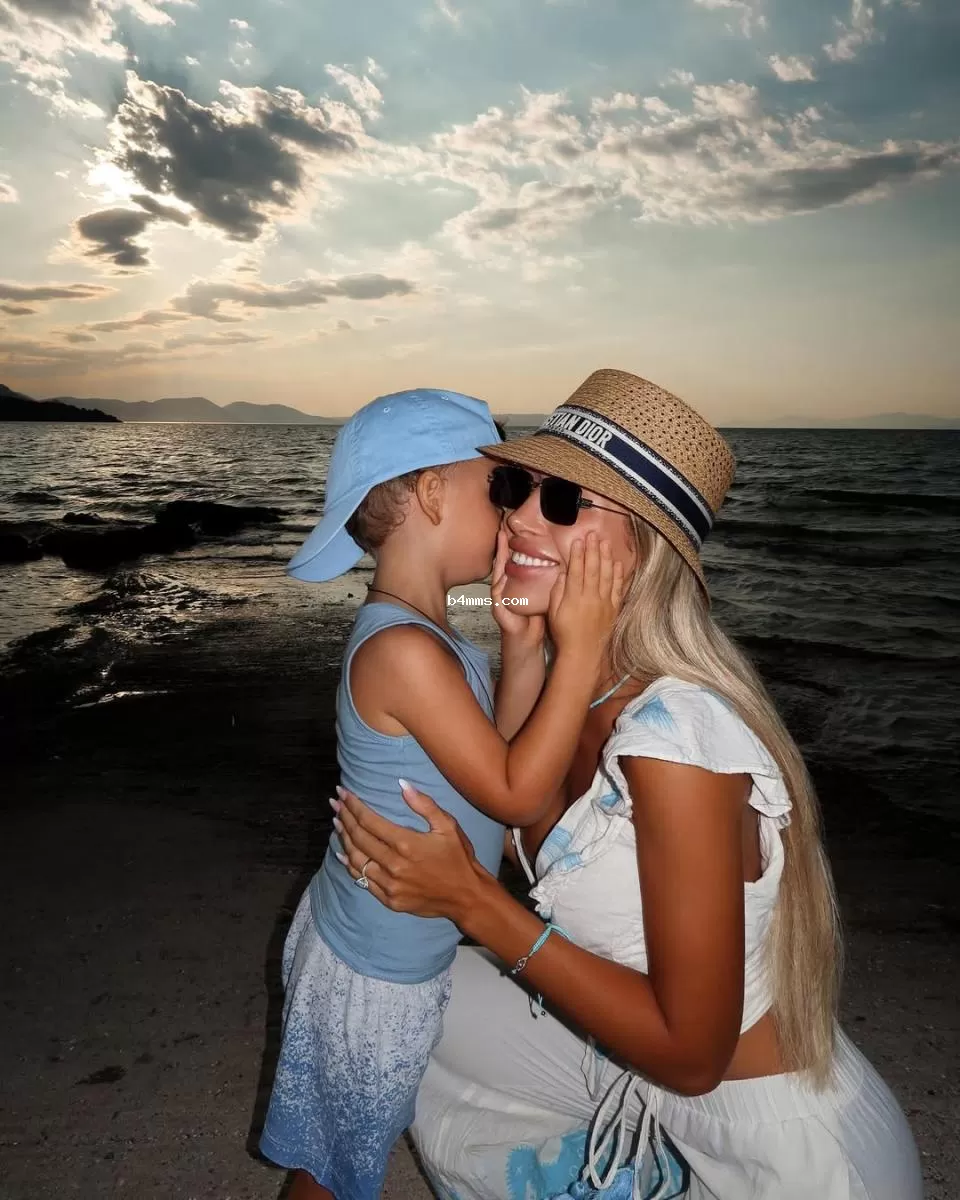 Диана Фаст с сыном