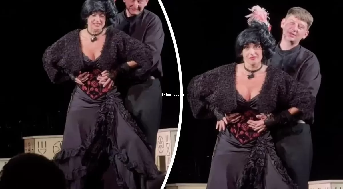 Забавный момент: актриса театра в Ивано-Франковске сделала замечание зрителям прямо на сцене