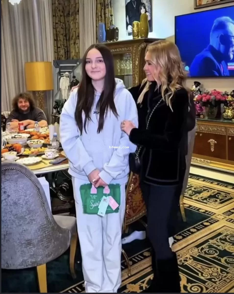 Дочь Киркорова отметила день Рождения Дочь Киркорова отметила день Рождения