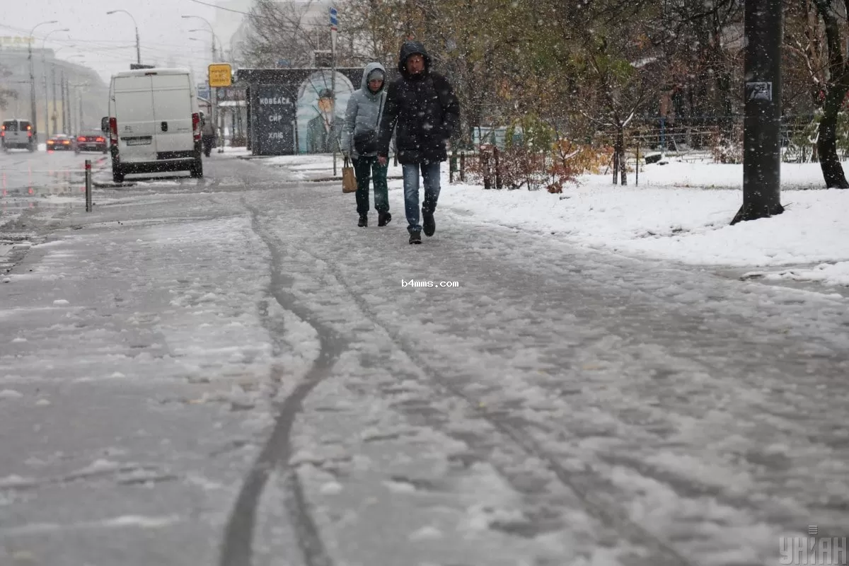 Украину накроет снегом, будет мощный ветер: синоптики предупредили о новом похолодании