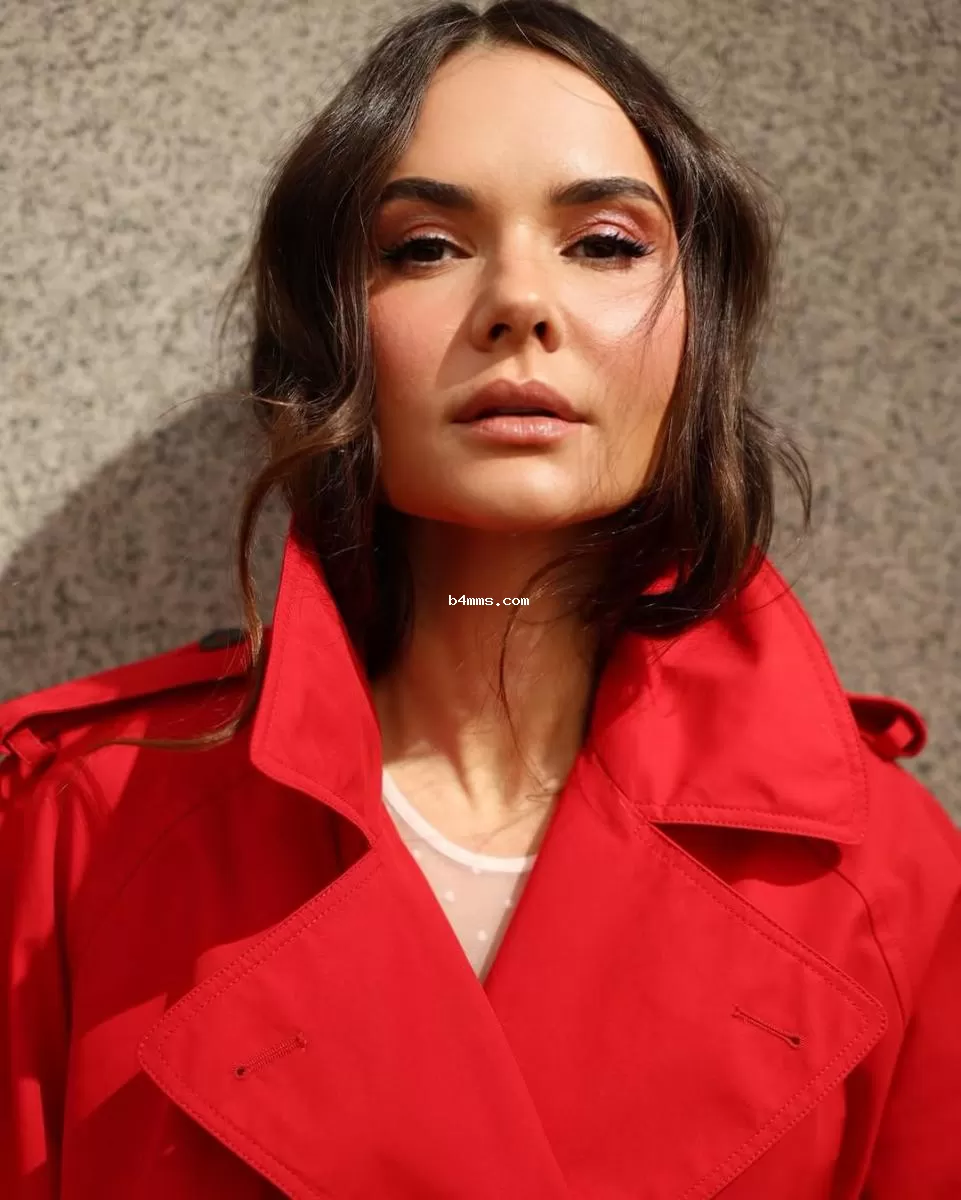 Елена Лавренюк 