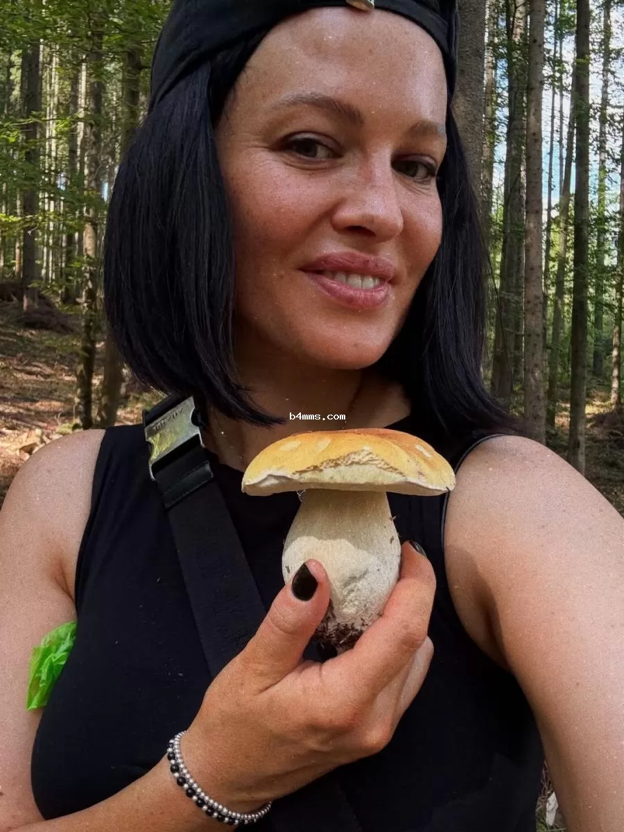 Даша Астафьева - подкаст