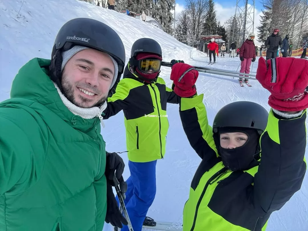 Тарас Тополя с сыновьями