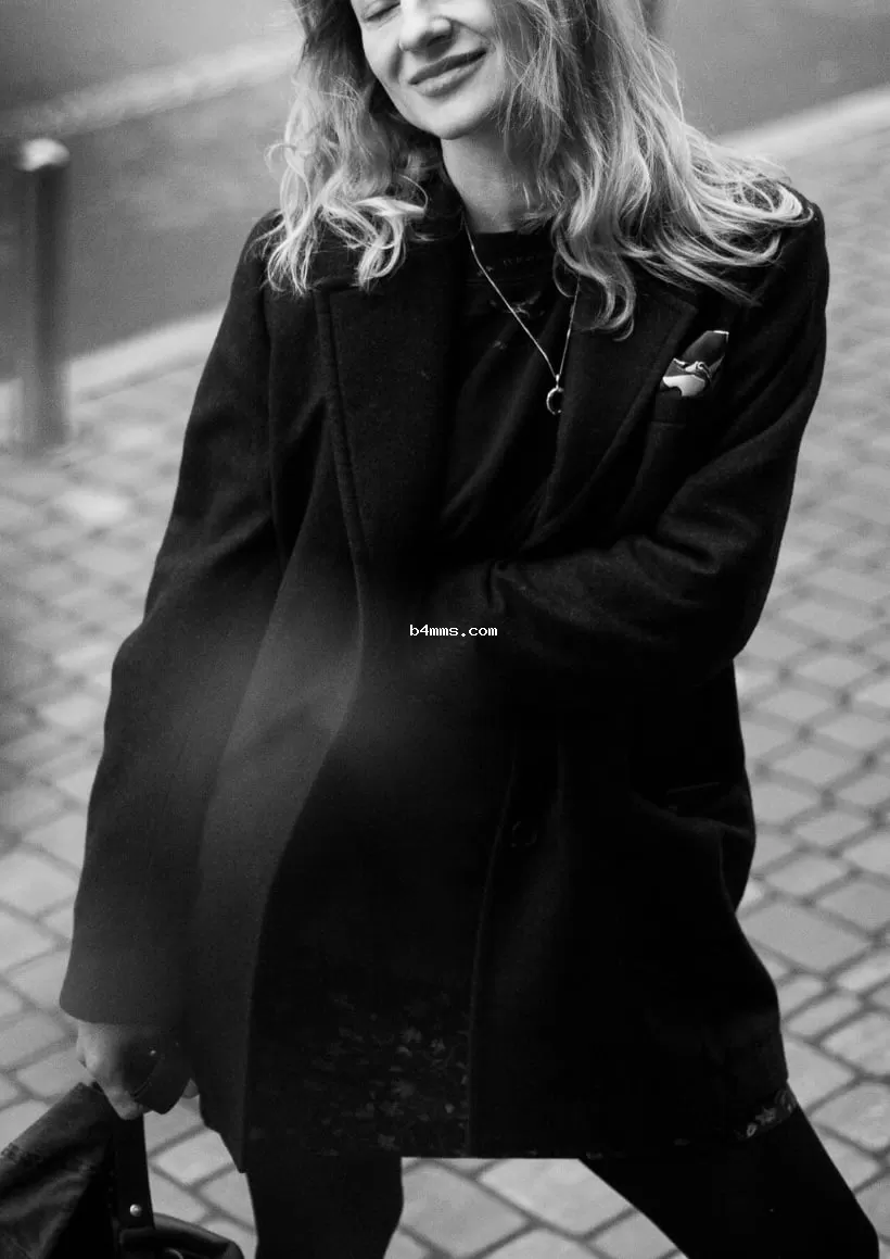 Ольга Мартыновская показала новую фотосессию 